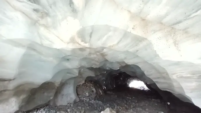 Le Silence du Glacier, Voûte glacière du Glacier du Chardon